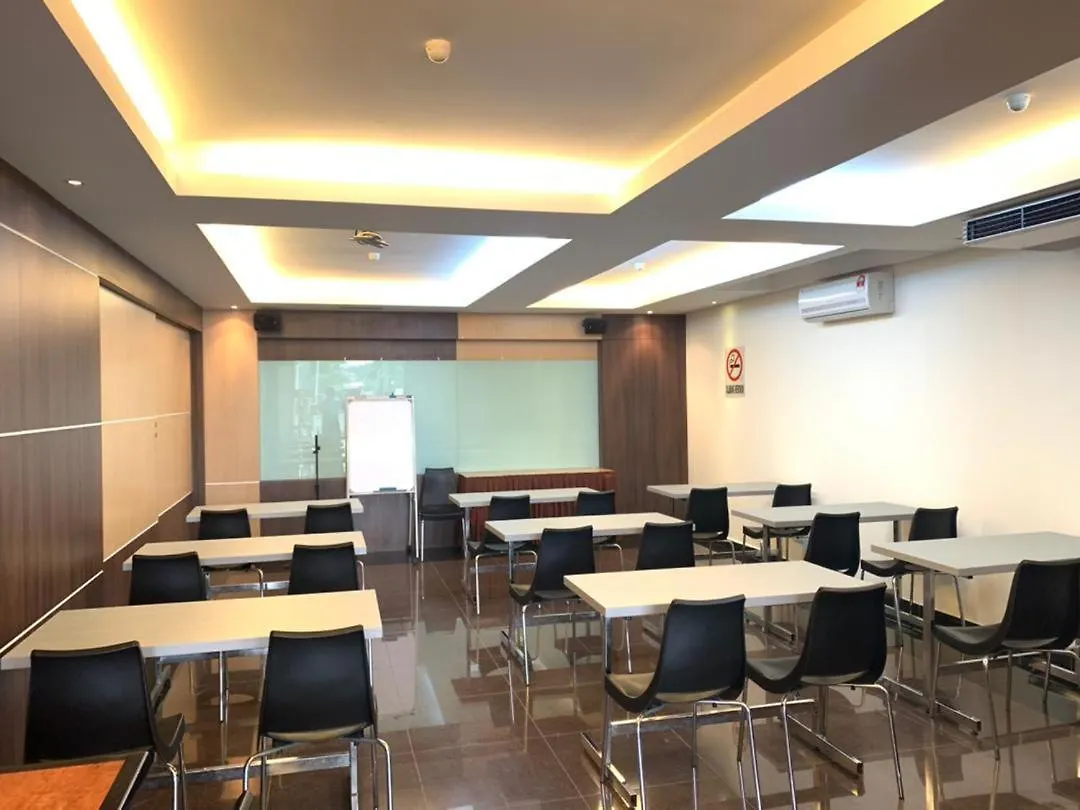 Hotel Zamburger Cheese Melaka 2*, Malacca