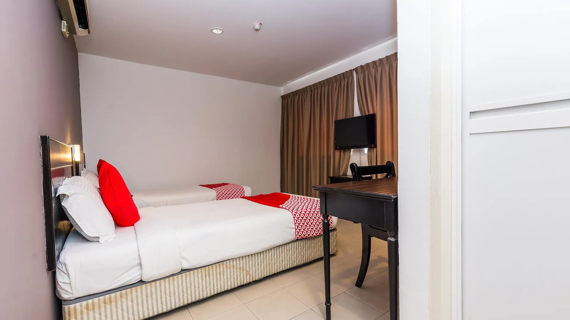Hotel Zamburger Cheese Melaka