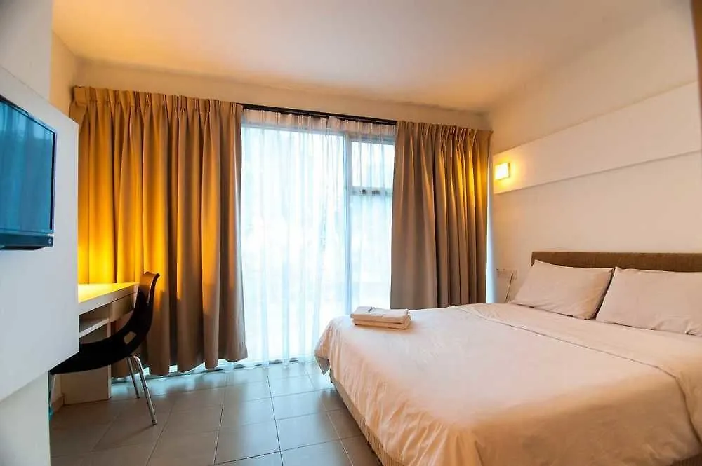 Hotel Zamburger Cheese Melaka Malacca